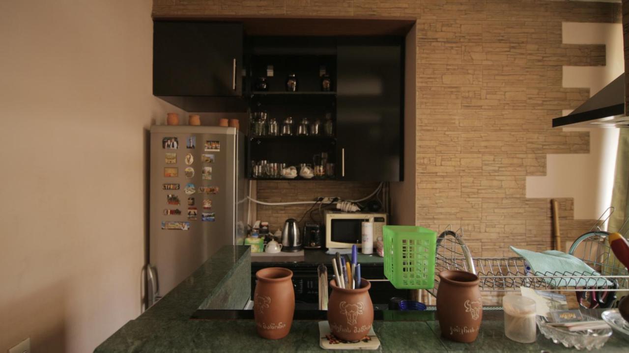 Apartment On Sanapiro Tbilisi ภายนอก รูปภาพ